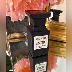 TOM FORD Empty bottle, FF 1.7oz edp. 
Authentic, no box. Great for home decor